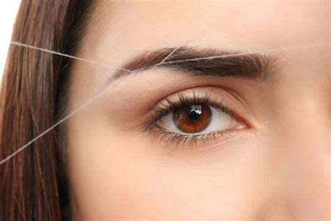 Good threading places near me - Without regular brow shaping, your brows grow in every direction getting bushy and untidy. A person with well-groomed eyebrows looks more refined and clean.